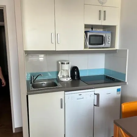 Apartment With Pool *